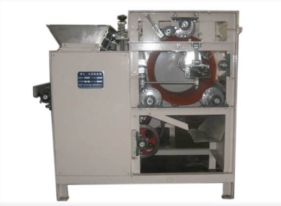 almond & peanut peeling machine